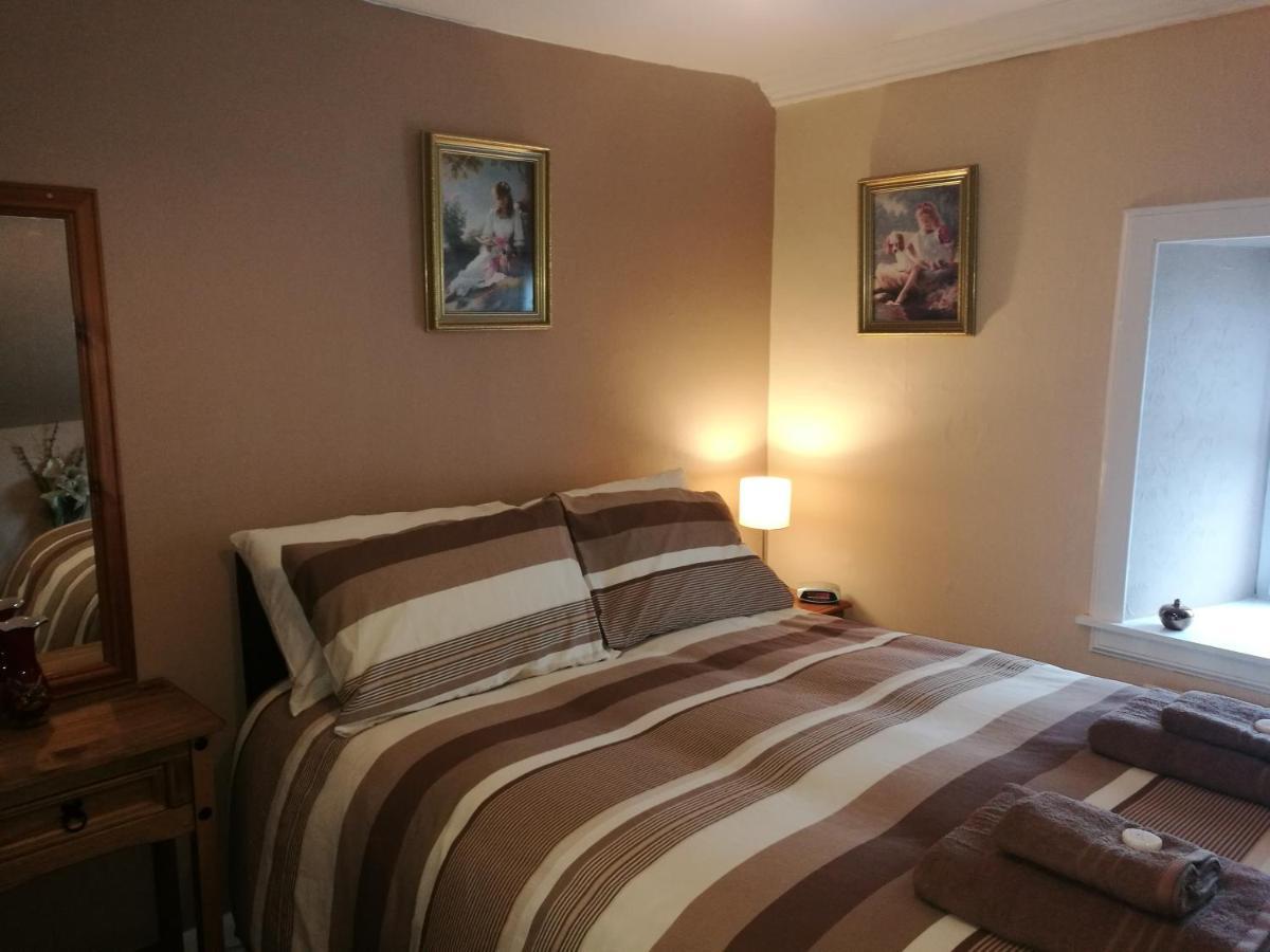 The Grapes Hotel Springholm 外观 照片